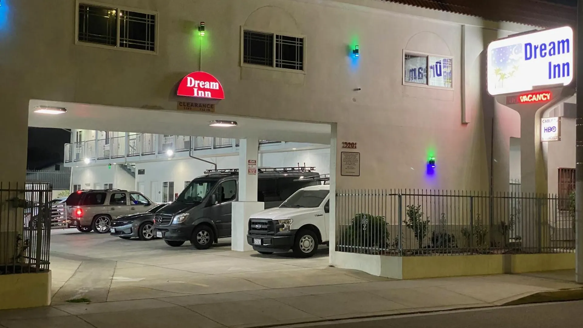 Dream Inn Inglewood